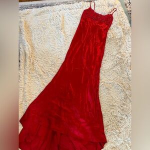 Red Women’s Size 7/8 Fancy Alfred Angelo Sexy Long Dress